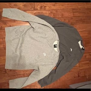 medium nike crew necks